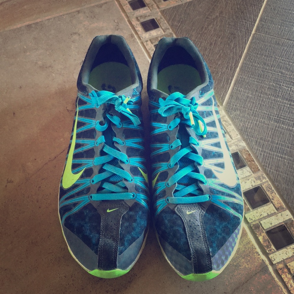 Nike distance flats size 9